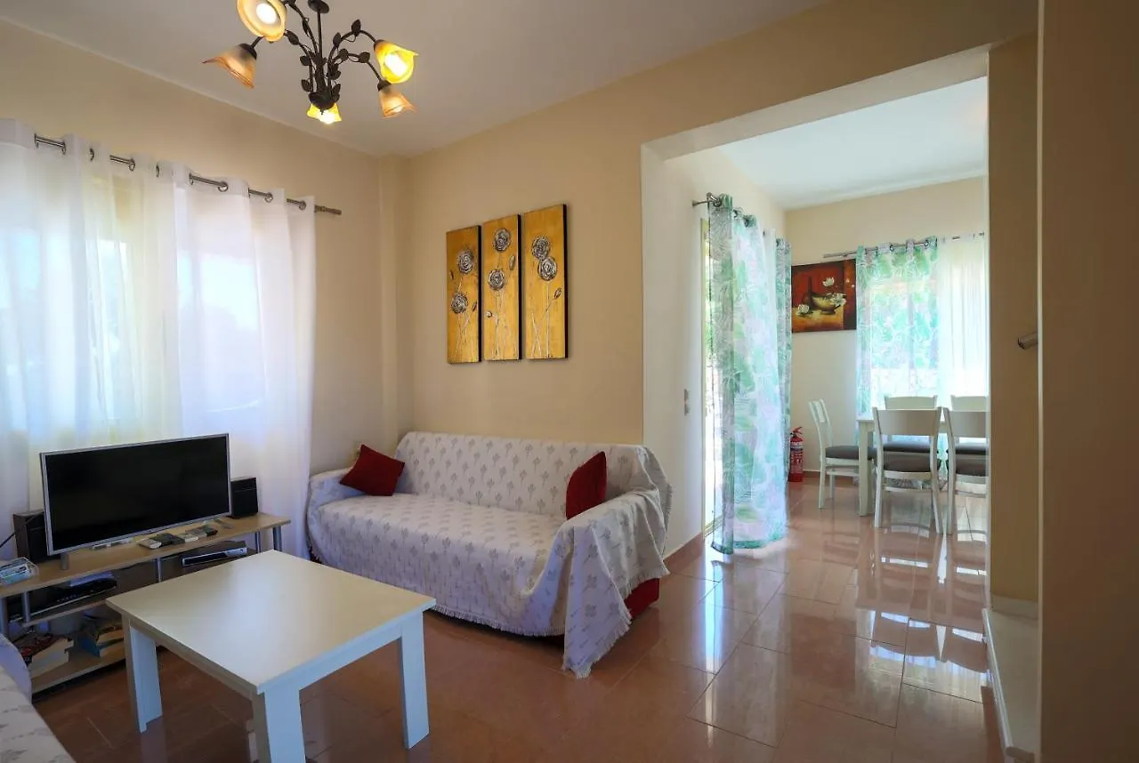 Astra Villas Skala  Greece