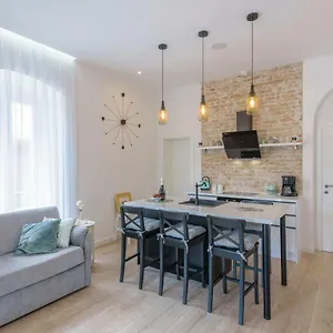 https://arcus-apartment-arcus-room.splithotels.org